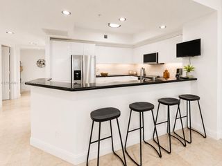 14951 Royal Oaks Ln 1501, North Miami, FL 33181