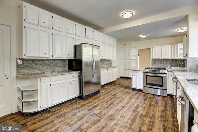 2701 32ND ST NW, Washington, DC 20008