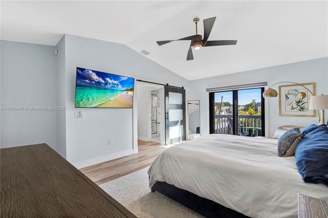 1524 Gabriel St, Hollywood, FL 33020