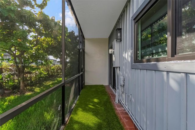 1524 Gabriel St, Hollywood, FL 33020