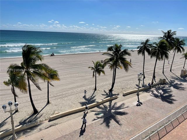 1524 Gabriel St, Hollywood, FL 33020