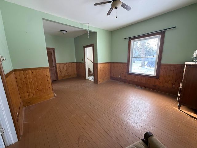 310 N Kinney Avenue, Pleasant, MI 48858