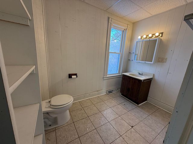 310 N Kinney Avenue, Pleasant, MI 48858