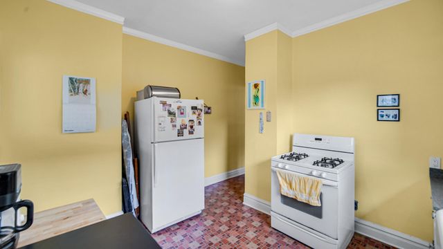 2018 Superior Avenue, Whiting, IN 46394