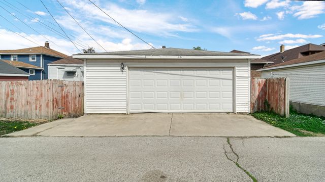 2018 Superior Avenue, Whiting, IN 46394