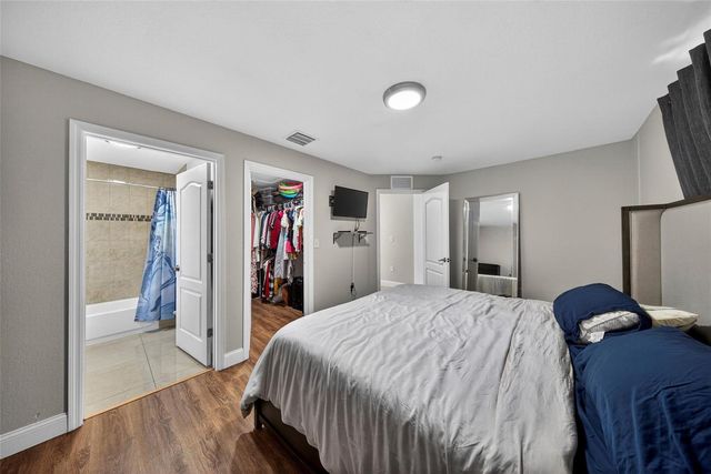 348 NW 40th Court, Oakland Park, FL 33309