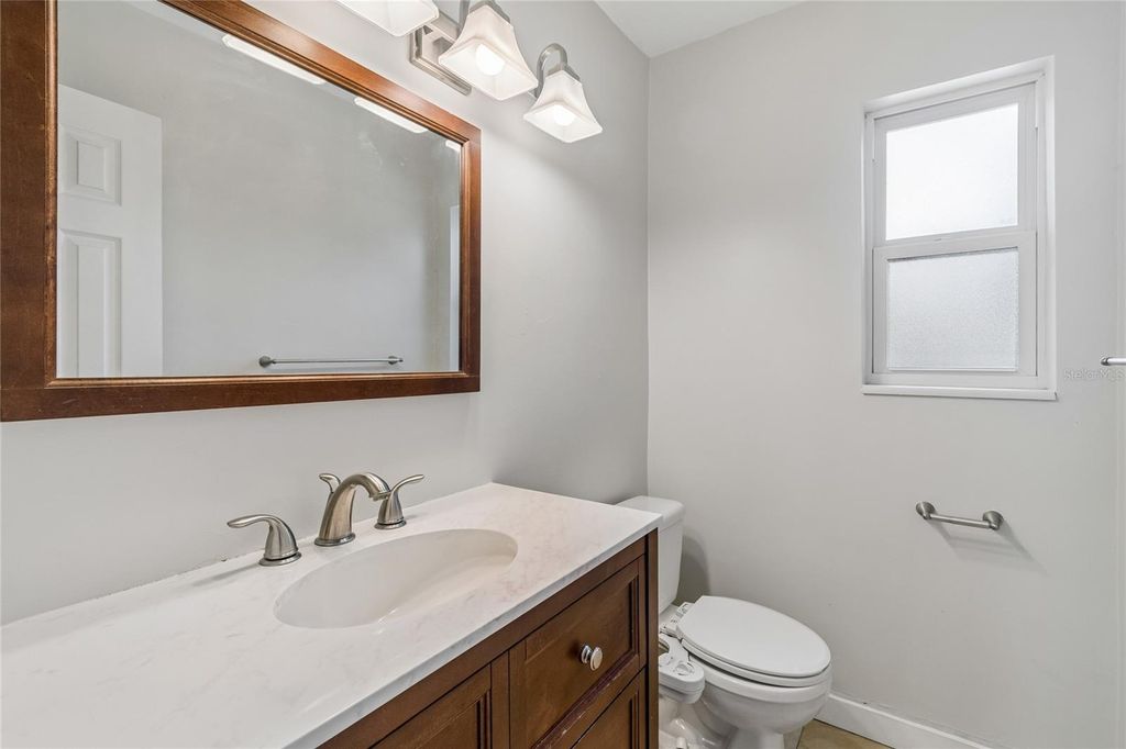 Image 12 of property listing at 4001 W ROGERS AVENUE, Tampa, FL 33611
