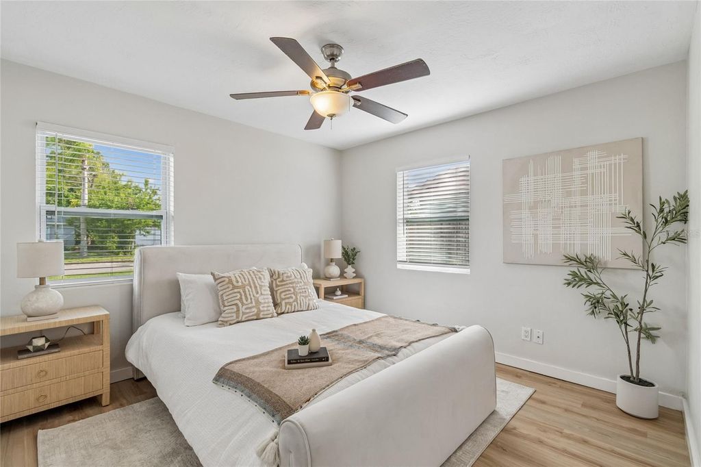 Image 13 of property listing at 4001 W ROGERS AVENUE, Tampa, FL 33611
