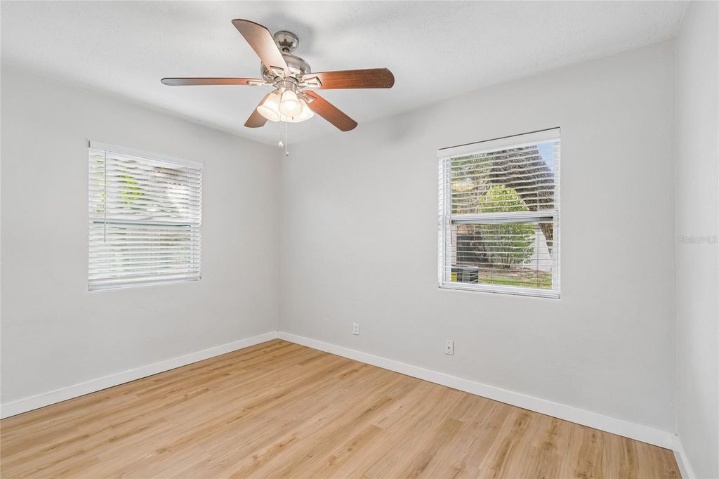 Image 16 of property listing at 4001 W ROGERS AVENUE, Tampa, FL 33611