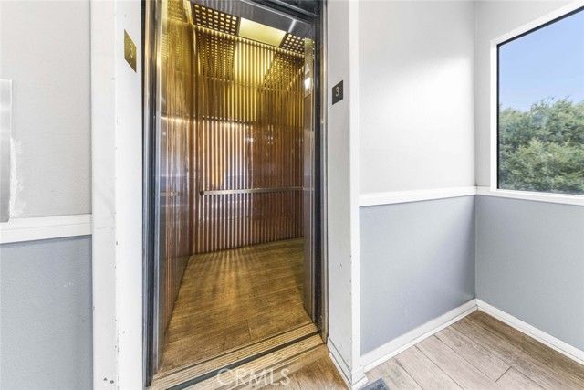 424 Oak Street 324, Glendale, CA 91204