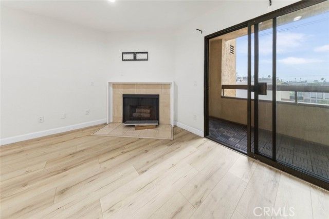 424 Oak Street 324, Glendale, CA 91204