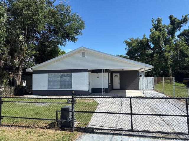1111 E OKALOOSA AVENUE, Tampa, FL 33604