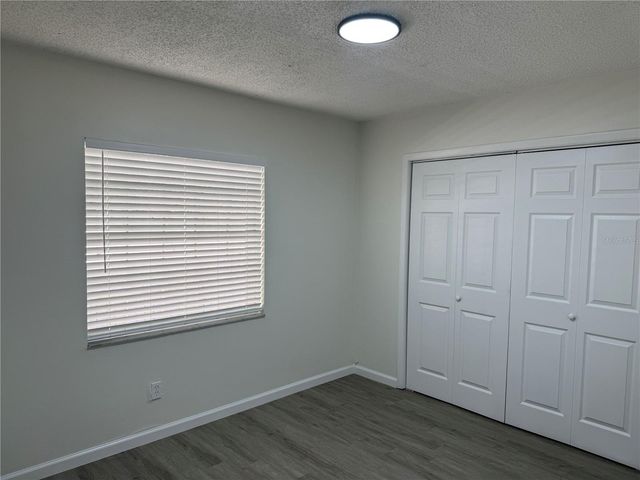1111 E OKALOOSA AVENUE, Tampa, FL 33604
