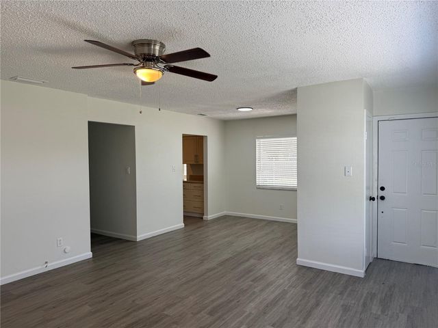 1111 E OKALOOSA AVENUE, Tampa, FL 33604
