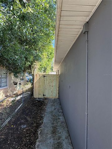 1111 E OKALOOSA AVENUE, Tampa, FL 33604