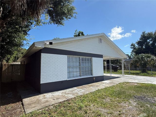 1111 E OKALOOSA AVENUE, Tampa, FL 33604