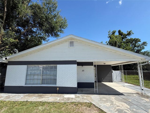 1111 E OKALOOSA AVENUE, Tampa, FL 33604
