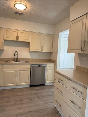 1111 E OKALOOSA AVENUE, Tampa, FL 33604
