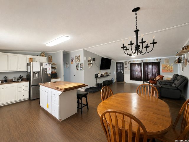 22950 Fawn Trail, Elmendorf, TX 78112