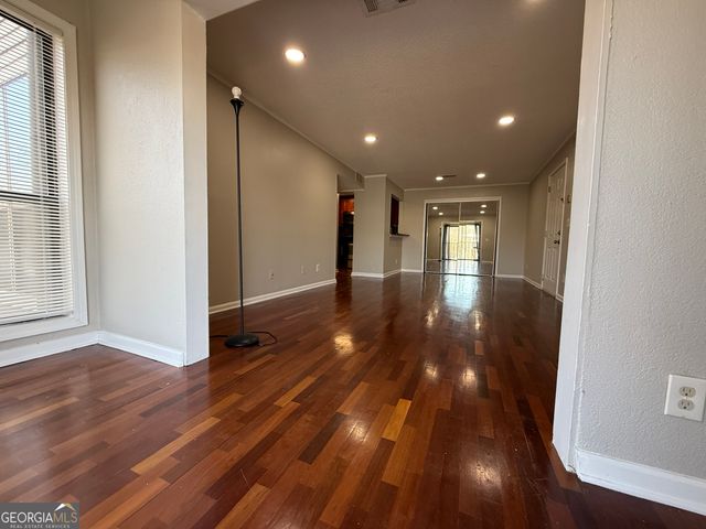 2657 Lenox Road NE APT 110, Atlanta, GA 30324