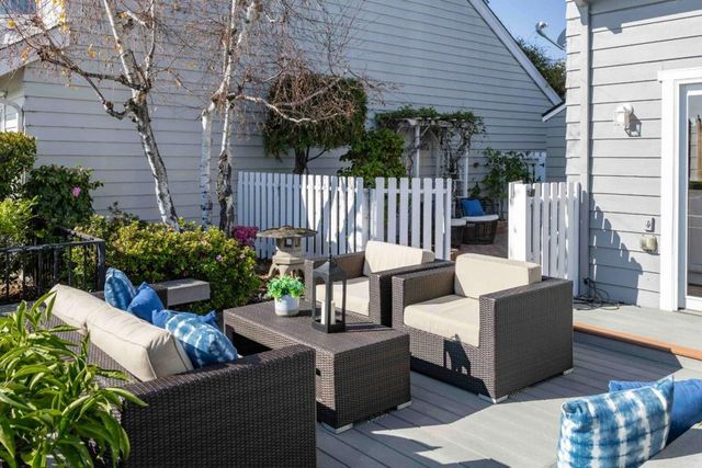 756 Newport Circle, Redwood City, CA 94065