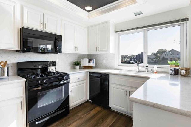 756 Newport Circle, Redwood City, CA 94065