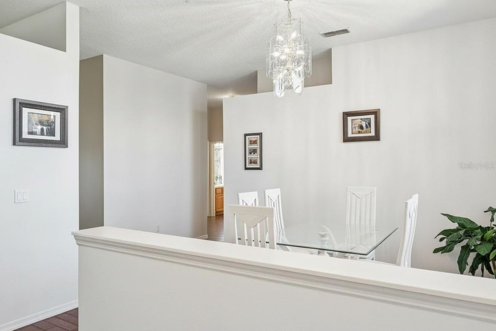 Image 11 of property listing at 10616 OLD GROVE ROAD, Clermont, FL 34711