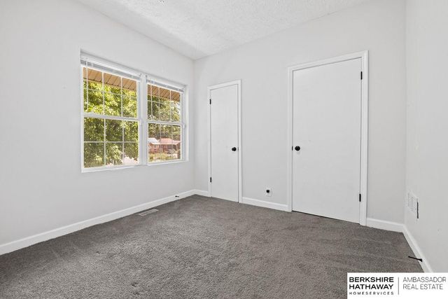 2416 Spencer Street, Omaha, NE 68111