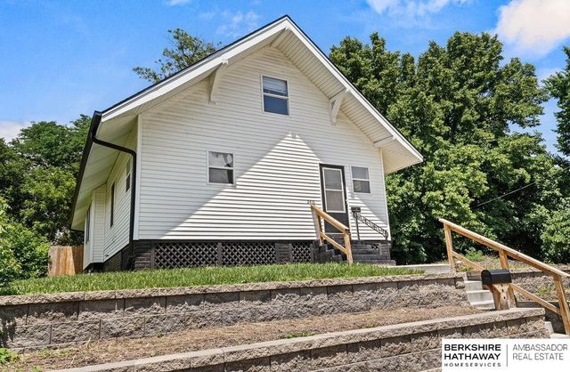 2416 Spencer Street, Omaha, NE 68111