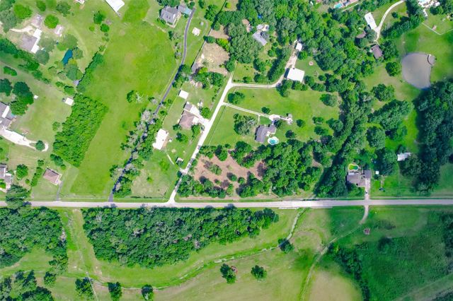 8519 Maywald Street, Manvel, TX 77578