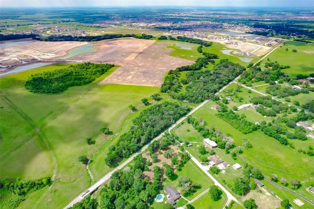 8519 Maywald Street, Manvel, TX 77578