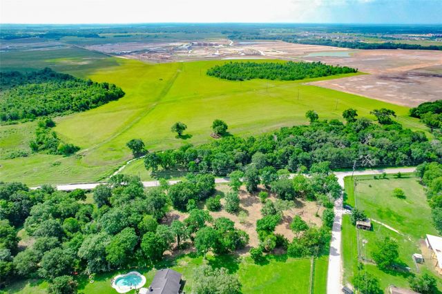 8519 Maywald Street, Manvel, TX 77578