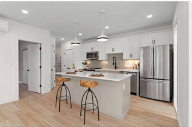 301 North 7, Wakefield, MA 01880