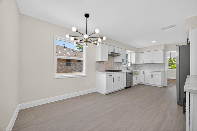 3607 Point Clear Drive, Missouri City, TX 77459