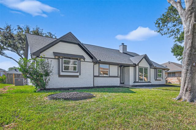 3607 Point Clear Drive, Missouri City, TX 77459