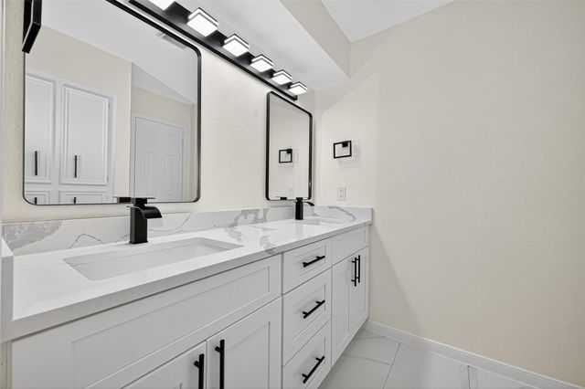 3607 Point Clear Drive, Missouri City, TX 77459