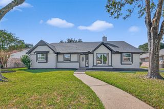 3607 Point Clear Drive, Missouri City, TX 77459