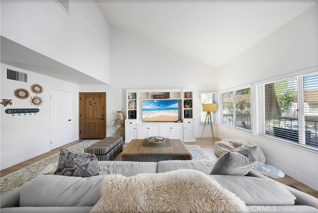 26692 Manzanares, Mission Viejo, CA 92691