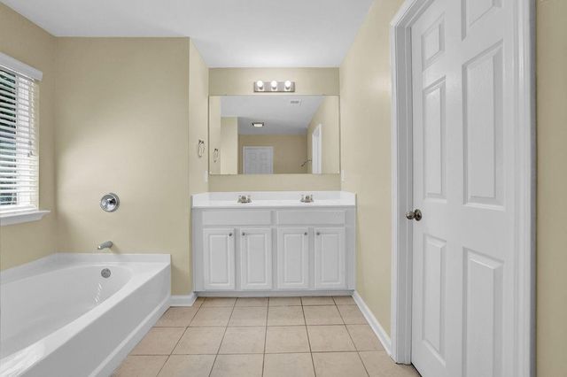 6286 Spring Knoll Court, Tucker, GA 30084