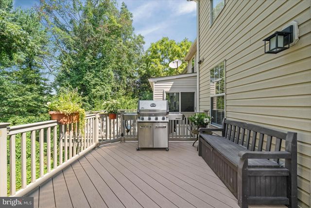 1013 RIDGEWOOD CT, Newark, DE 19711