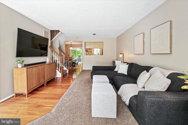 1013 RIDGEWOOD CT, Newark, DE 19711