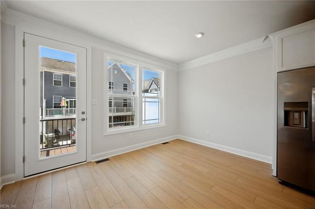 115 Bracewell LN, Yorktown, VA 23692