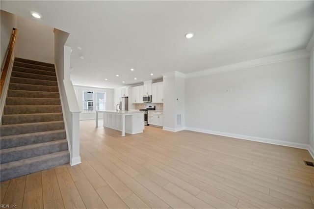 115 Bracewell LN, Yorktown, VA 23692