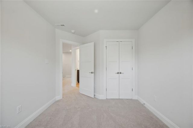 115 Bracewell LN, Yorktown, VA 23692