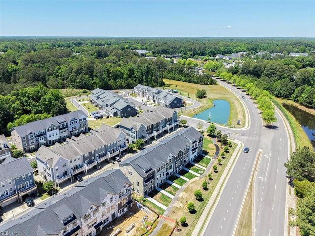 115 Bracewell LN, Yorktown, VA 23692