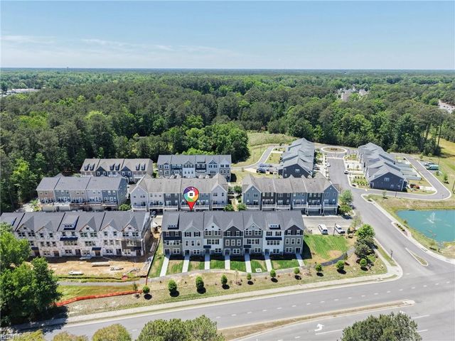 115 Bracewell LN, Yorktown, VA 23692
