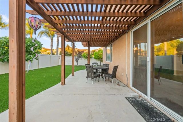 33926 Channel, Temecula, CA 92592