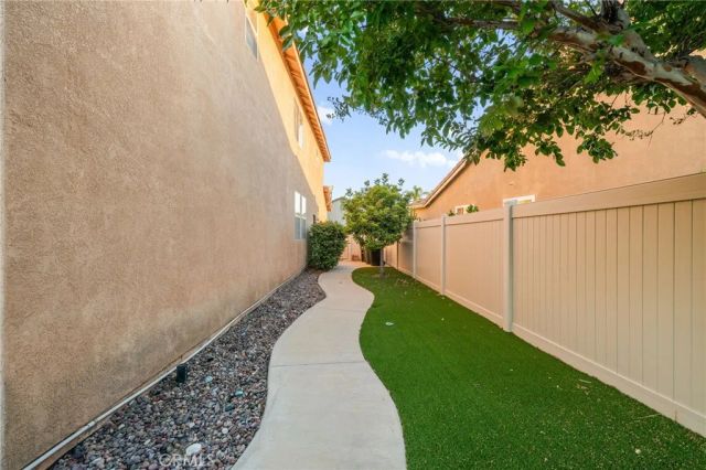 33926 Channel, Temecula, CA 92592