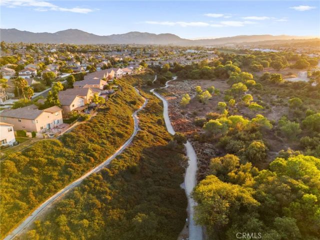 33926 Channel, Temecula, CA 92592