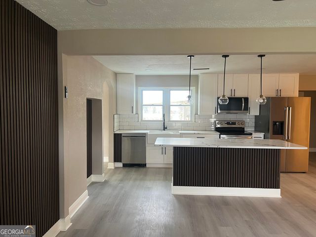 175 Moss Drive, Mcdonough, GA 30252